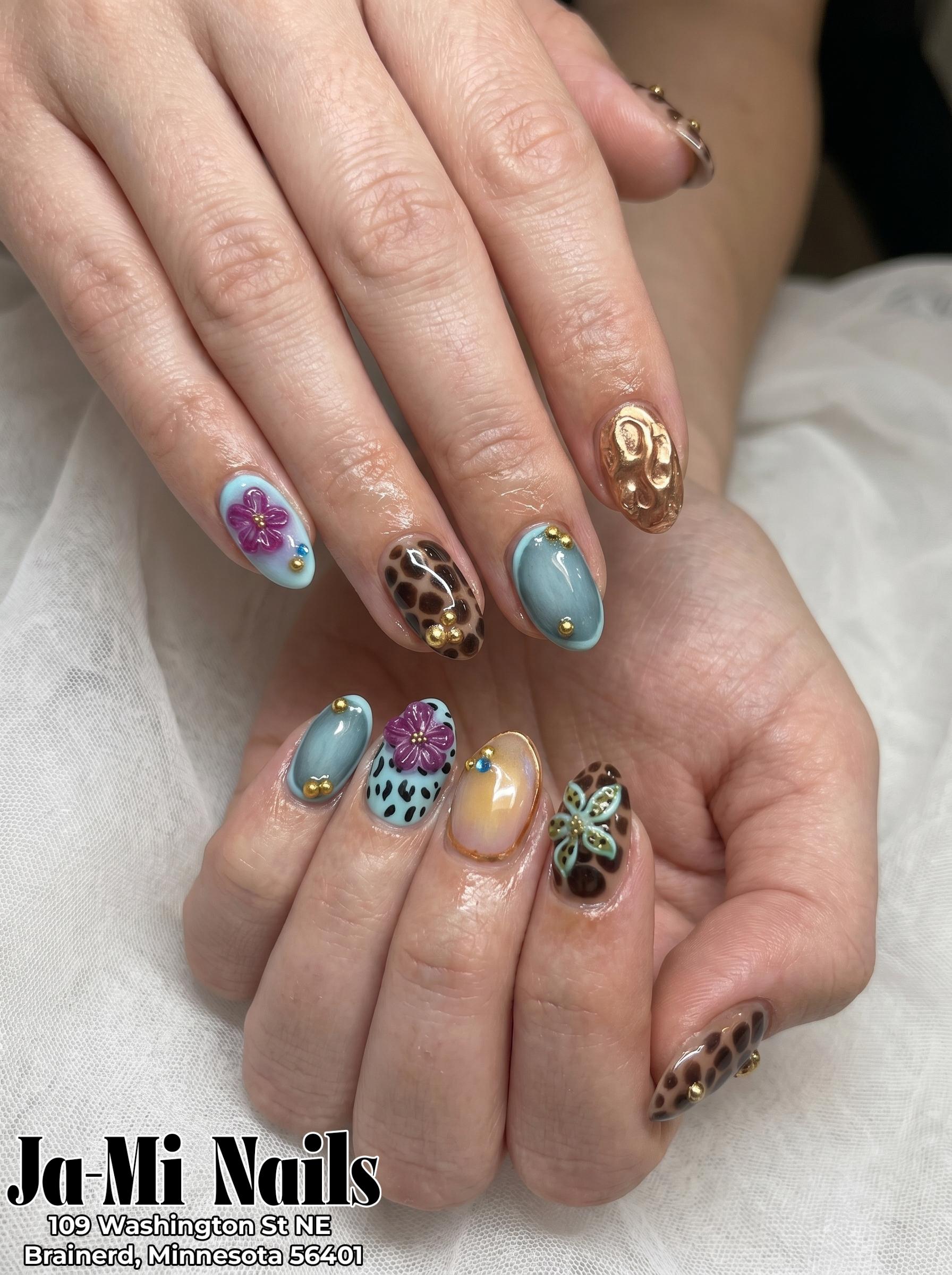 July Nail Trends 2026